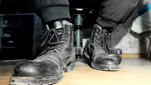 Snapshot of pablomenesssl chatting on 01-15-26, 06:33 Pablo Meness online show from 01-15-26, 06:33