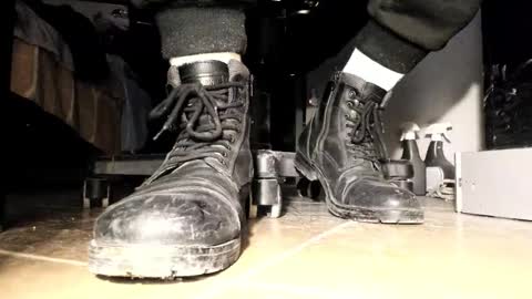 Snapshot of pablomenesssl chatting on 03-29-26, 06:08 Pablo Meness online show from 03-29-26, 06:08