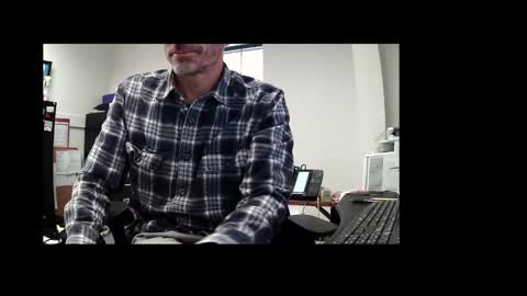 Paddle me online show from 11-24-25, 05:23