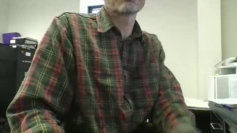 Paddle me online show from 12-17-25, 06:36