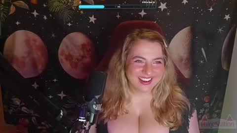 Snapshot of paigestation chatting on 11-14-25, 11:02 PaigeStation online show from 11-14-25, 11:02