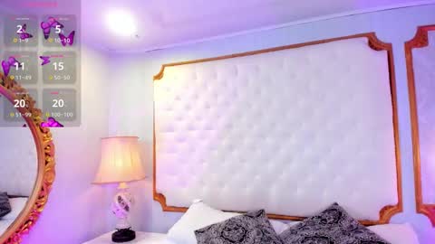 PaIIgePeach online show from 10-23-25, 07:45