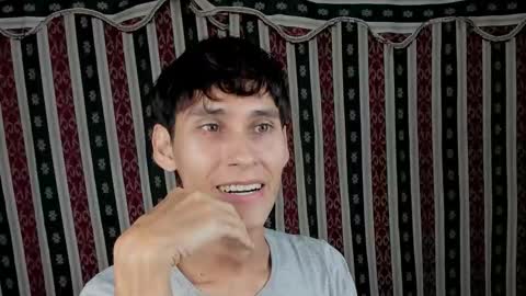 Alexander Grigori online show from 10-24-25, 12:19