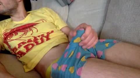 Snapshot of paintdude424 chatting on 11-21-25, 05:00 paintdude424 online show from 11-21-25, 05:00