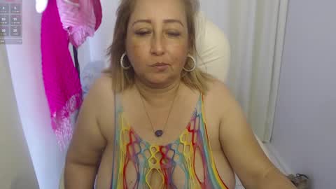 paiperhalliwey online show from 02-20-25, 05:40