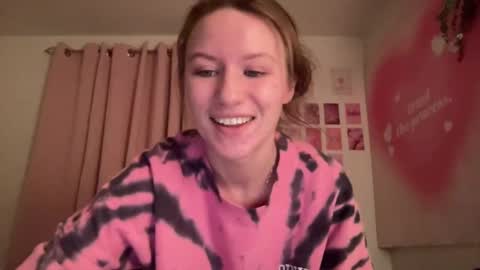 Snapshot of paisleysnowxo chatting on 03-07-25, 04:13 paisleysnowxo online show from 03-07-25, 04:13