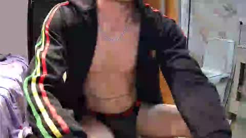 Snapshot of pajarito358 chatting on 03-08-26, 09:24 Pajarito lindo online show from 03-08-26, 09:24