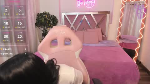 Snapshot of palmerfox_tay chatting on 01-10-25, 05:56 palmerfox_tay online show from 01-10-25, 05:56