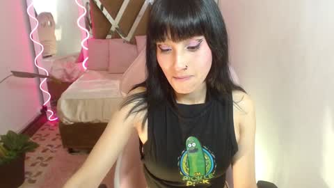 Snapshot of palmerfox_tay chatting on 01-29-25, 02:42 palmerfox_tay online show from 01-29-25, 02:42