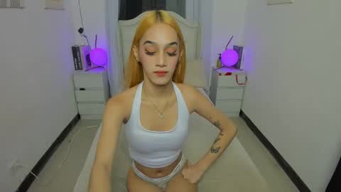 Snapshot of paloma_fucker chatting on 11-08-25, 06:02 tiny girl wth big one online show from 11-08-25, 06:02