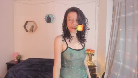 Paloma  online show from 01-11-25, 08:54