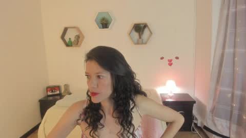 Snapshot of paloma_victory chatting on 04-26-26, 05:43 Paloma online show from 04-26-26, 05:43