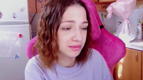 Snapshot of pambeeslyy chatting on 02-19-26, 09:27 Pam online show from 02-19-26, 09:27