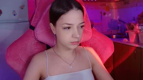 Snapshot of pambeeslyy chatting on 03-14-26, 06:24 Pam online show from 03-14-26, 06:24