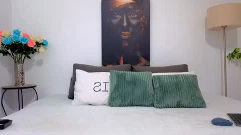 PAMEL ISSY online show from 07-18-26, 09:02