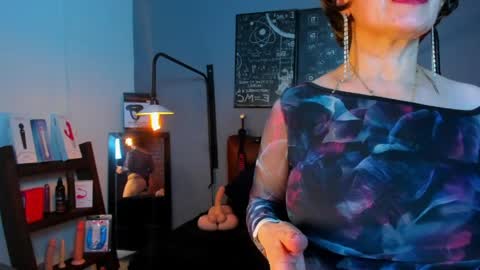 pamela_mature41 online show from 04-22-26, 04:26