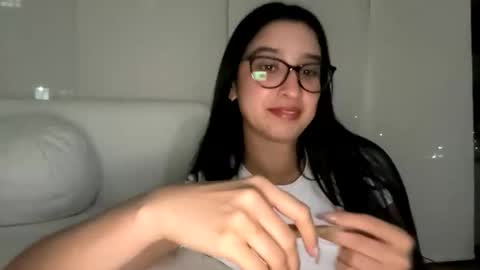 Snapshot of pamela_milleer chatting on 01-08-26, 12:35 pamela_milleer online show from 01-08-26, 12:35