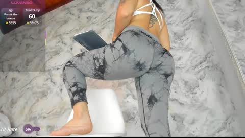Snapshot of pamela_moreno chatting on 03-06-25, 10:47 Pamela online show from 03-06-25, 10:47