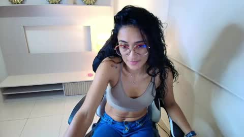 Snapshot of pamela_wolf_ chatting on 05-27-26, 12:40 Pamela online show from 05-27-26, 12:40