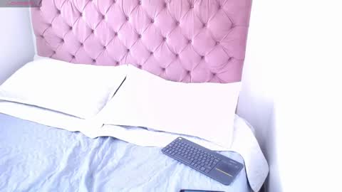 PamelaEvans   online show from 02-26-25, 04:14