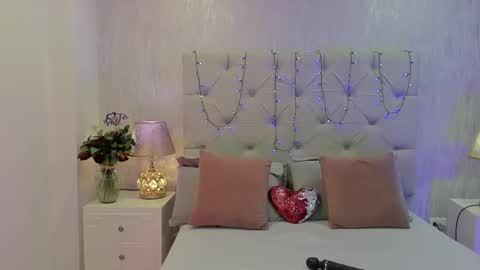 TELL ME PAMELLA AND GIVE ME A GOOD GRADE ITS IMPORTANT online show from 09-26-25, 11:58