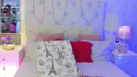 Snapshot of pamelamiler_ chatting on 01-15-26, 12:21 TELL ME PAMELLA AND GIVE ME A GOOD GRADE ITS IMPORTANT online show from 01-15-26, 12:21