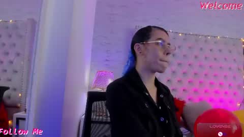 Snapshot of pamelamiler_ chatting on 06-18-26, 02:43 TELL ME PAMELLA AND GIVE ME A GOOD GRADE ITS IMPORTANT online show from 06-18-26, 02:43