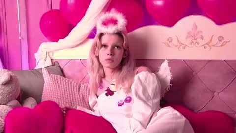 Pamelamy online show from 02-15-25, 10:44