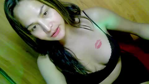 Snapshot of pamelatemptress chatting on 02-20-26, 06:19 i babe online show from 02-20-26, 06:19