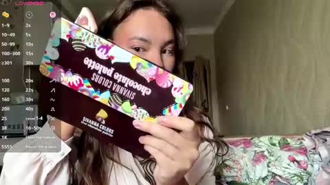 Snapshot of pameliakinsinger chatting on 06-23-26, 03:15 Kamila online show from 06-23-26, 03:15