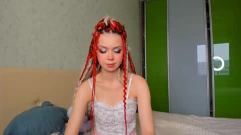 Snapshot of pamellacockayne chatting on 10-08-25, 02:09 Sally online show from 10-08-25, 02:09