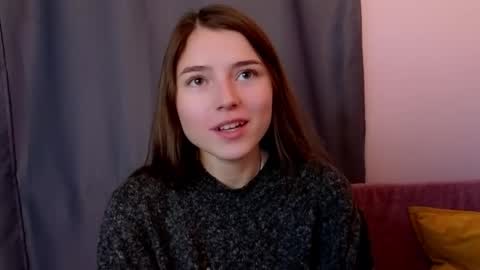 Snapshot of pamilarakestraw chatting on 10-14-25, 07:47 daniella online show from 10-14-25, 07:47