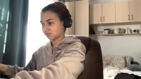 Lia online show from 06-05-26, 02:34