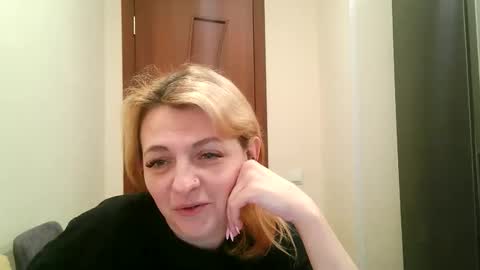 Snapshot of pandorafourelx chatting on 02-10-26, 02:32 PandoraFourelx online show from 02-10-26, 02:32