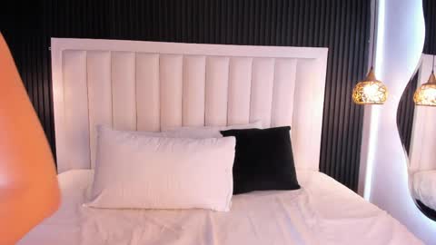 Pandoramiller online show from 04-21-26, 05:17