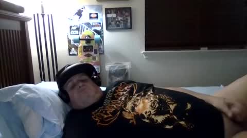 panos online show from 03-05-25, 10:11