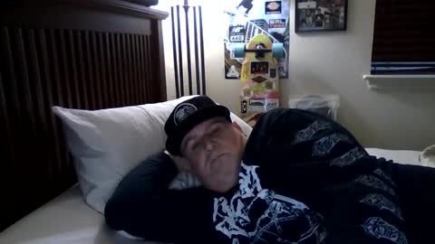 panos online show from 03-10-25, 12:37