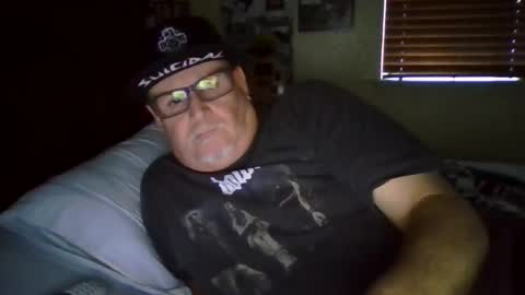 panos online show from 09-17-25, 01:02