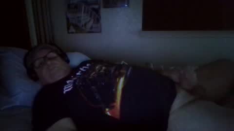 panos online show from 04-11-26, 06:51