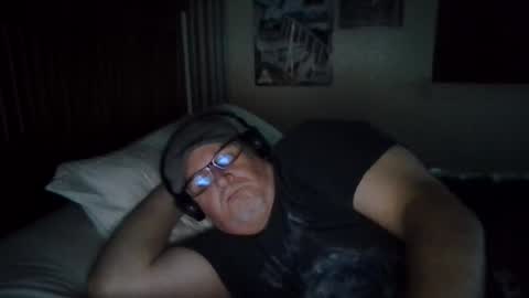 panos online show from 04-15-26, 10:33