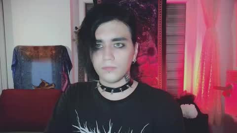 In bio online show from 11-04-25, 01:05