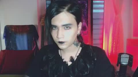 In bio online show from 11-14-25, 06:45