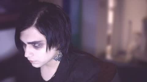 In bio online show from 04-20-26, 12:02