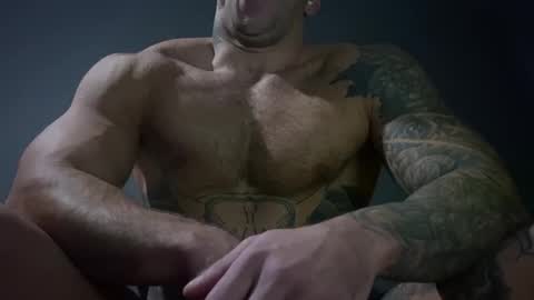 Snapshot of panther_style chatting on 12-19-24, 03:08 Oleg online show from 12-19-24, 03:08