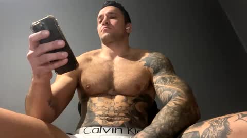 Snapshot of panther_style chatting on 12-29-24, 06:14 Oleg online show from 12-29-24, 06:14