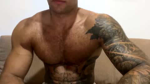 Snapshot of panther_style chatting on 02-04-25, 03:36 Oleg online show from 02-04-25, 03:36