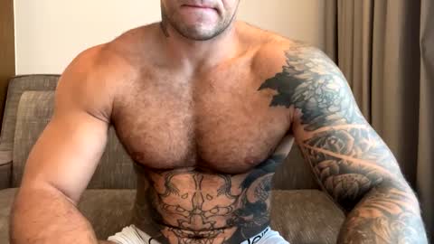 Snapshot of panther_style chatting on 02-25-25, 09:20 Oleg online show from 02-25-25, 09:20