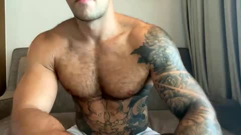 Snapshot of panther_style chatting on 03-02-25, 09:10 Oleg online show from 03-02-25, 09:10