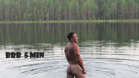 Snapshot of panther_style chatting on 10-04-25, 06:33 Oleg online show from 10-04-25, 06:33