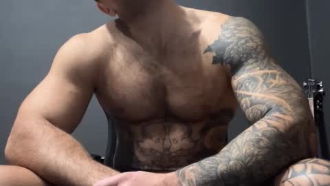 Snapshot of panther_style chatting on 11-23-25, 07:08 Oleg online show from 11-23-25, 07:08